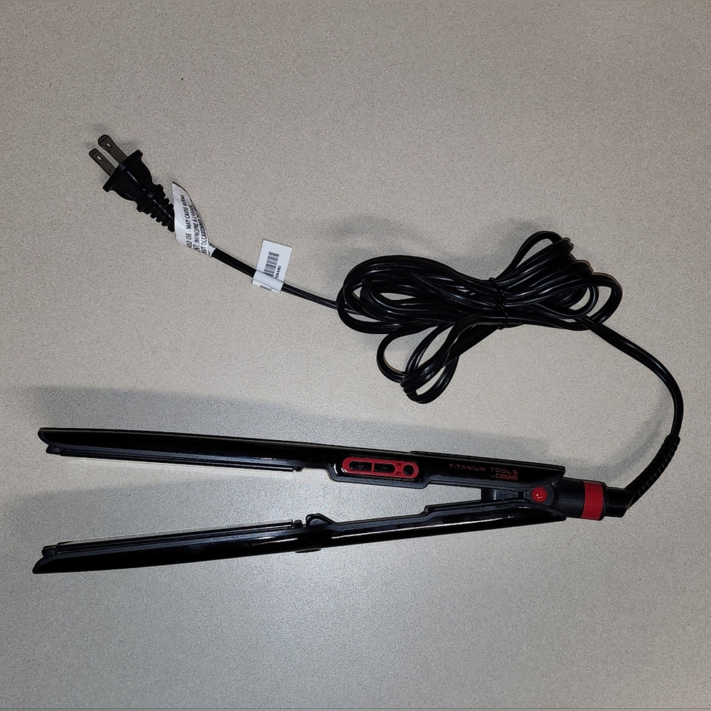 Titanium Tools flat iron